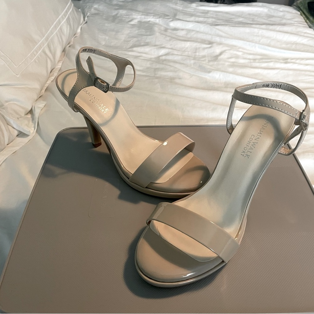 Benjamin Walk Comfort strappy sandals